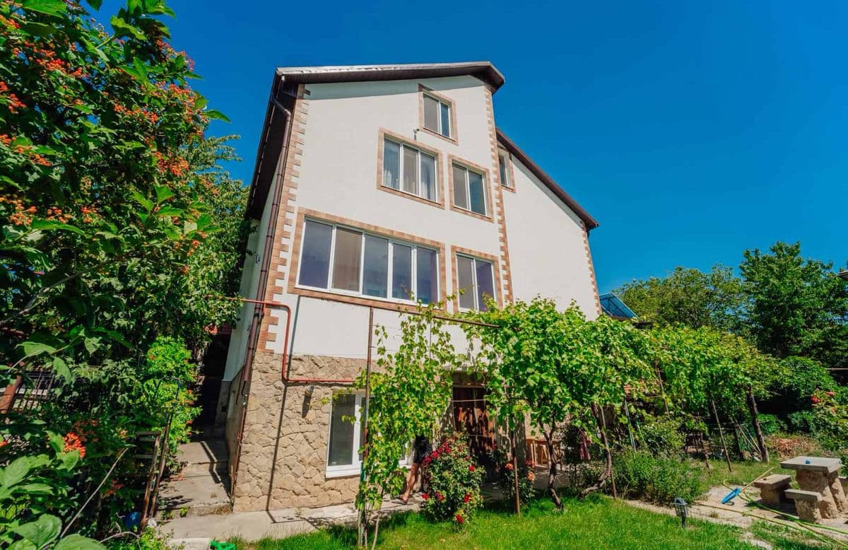 Casă,  360 m²,  Codru