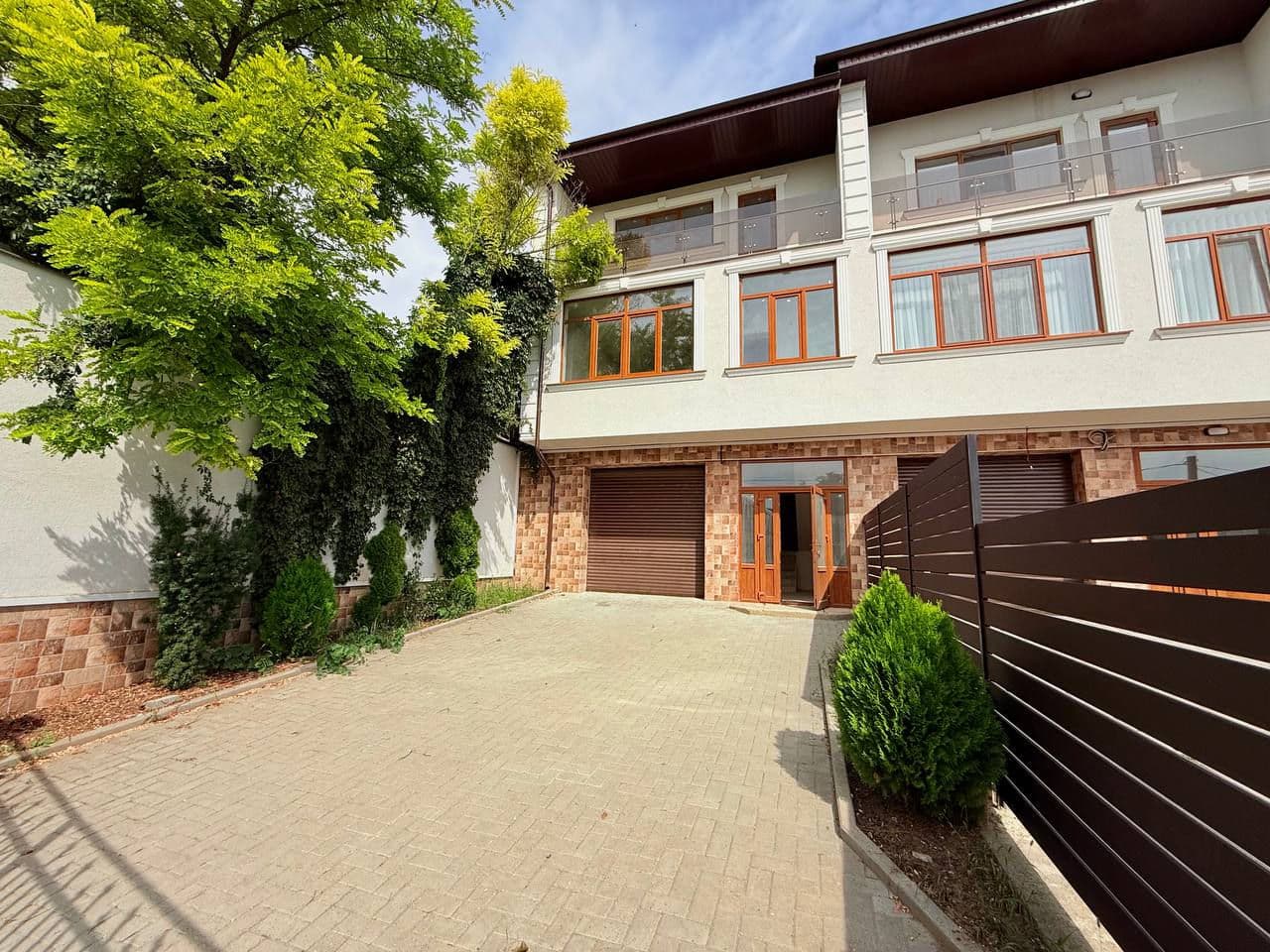 Casă 180 m² pe teren 3 ari