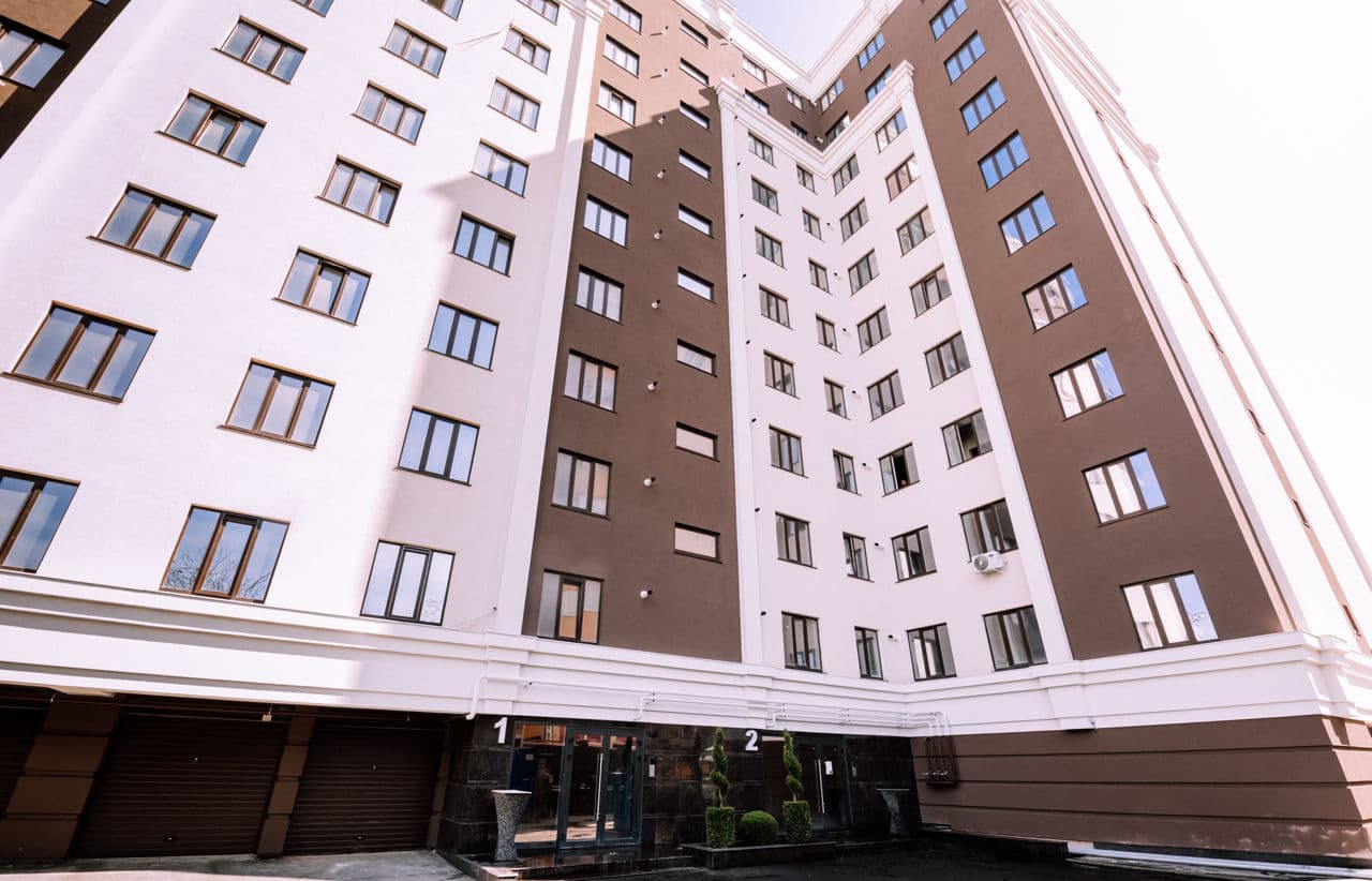 Apartament cu 3 camere, 73 m², 9 etaj