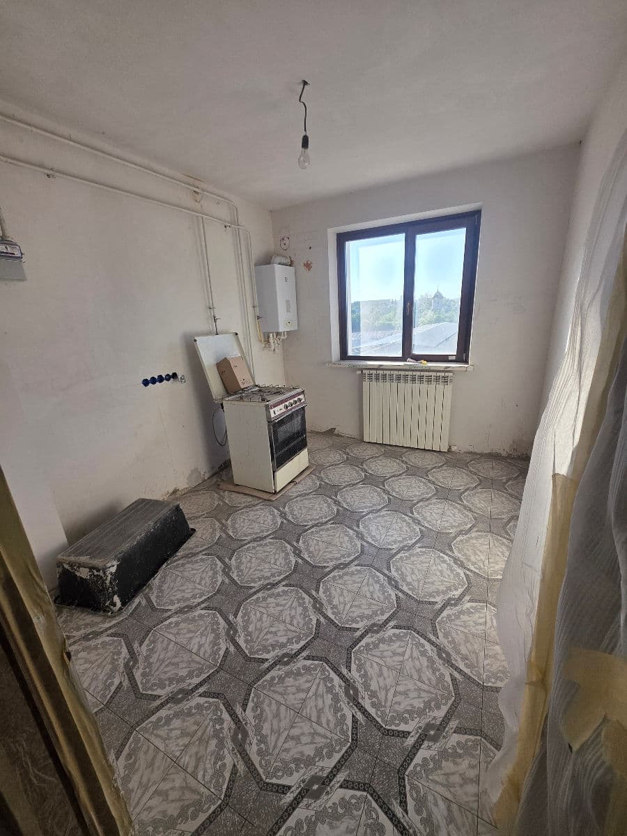 Apartament cu 2 camere, 69 m², 5 etaj