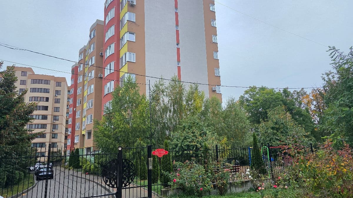 Apartament cu 2 camere, 79 m², 1 etaj