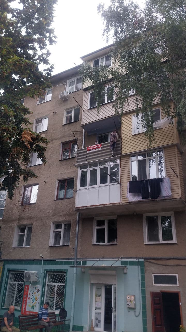 Apartament cu 3 camere, 60 m², 3 etaj