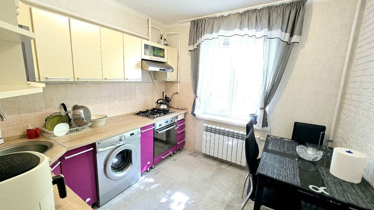 Apartament cu 2 camere, 50 m², 1 etaj
