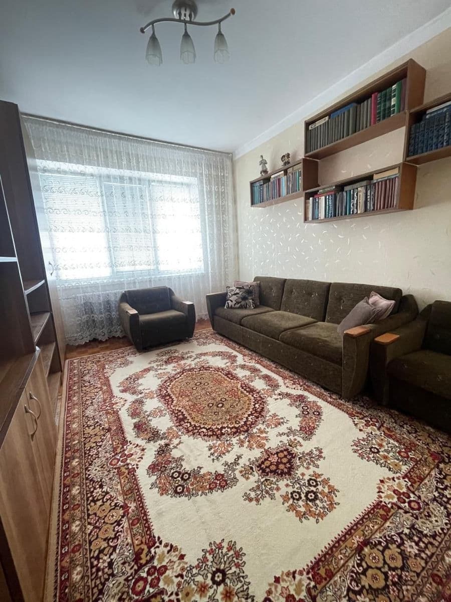 Apartament cu 3 camere, 69 m², 9 etaj