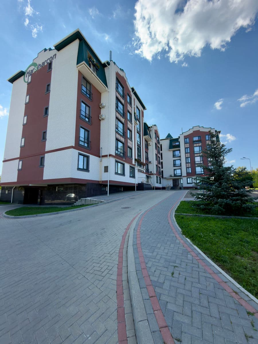 Apartament cu 3 camere, 80 m², 4 etaj