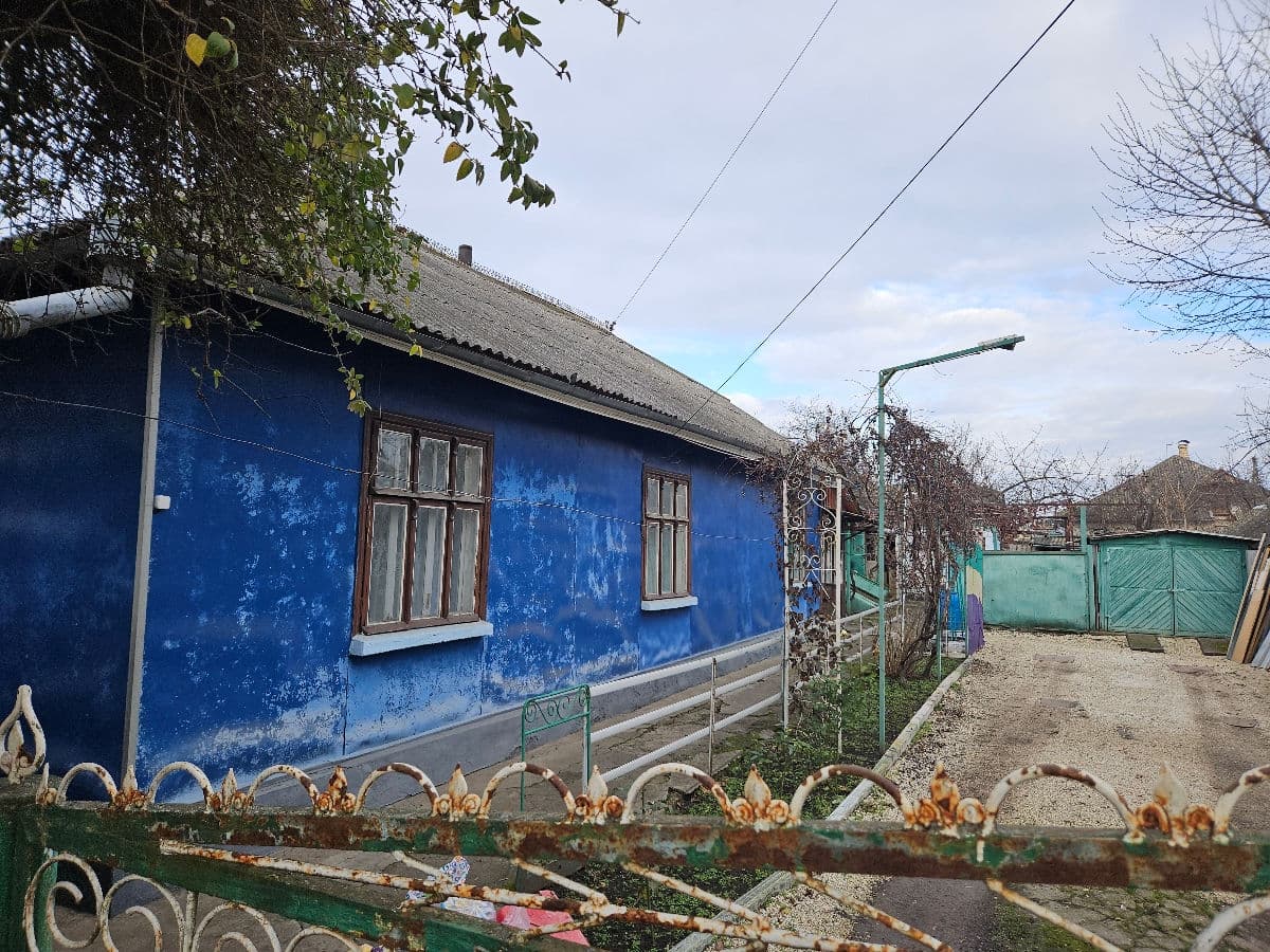 Casă 110 m² pe teren 6 ari