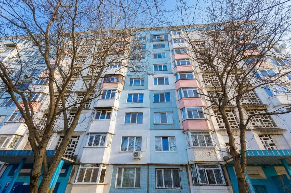 Apartament cu 3 camere, 67 m², 1 etaj