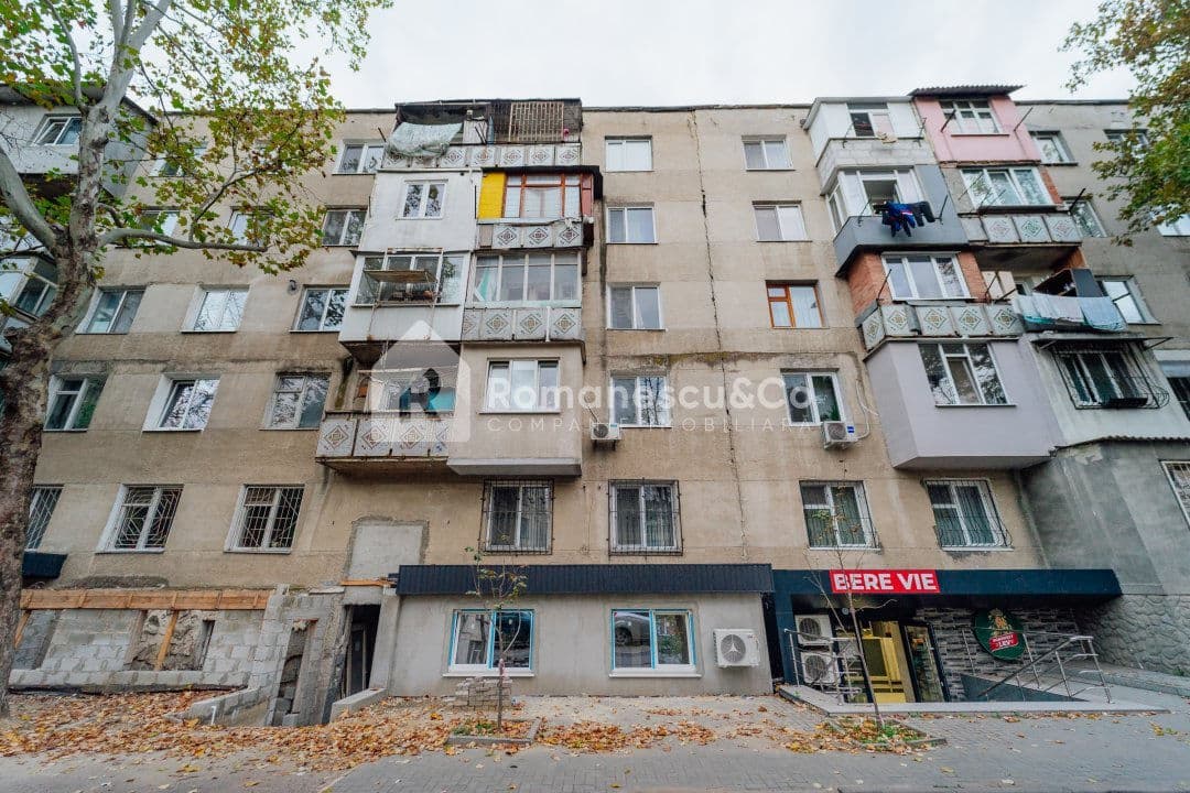 Apartament cu 2 camere, 81 m², Demisol