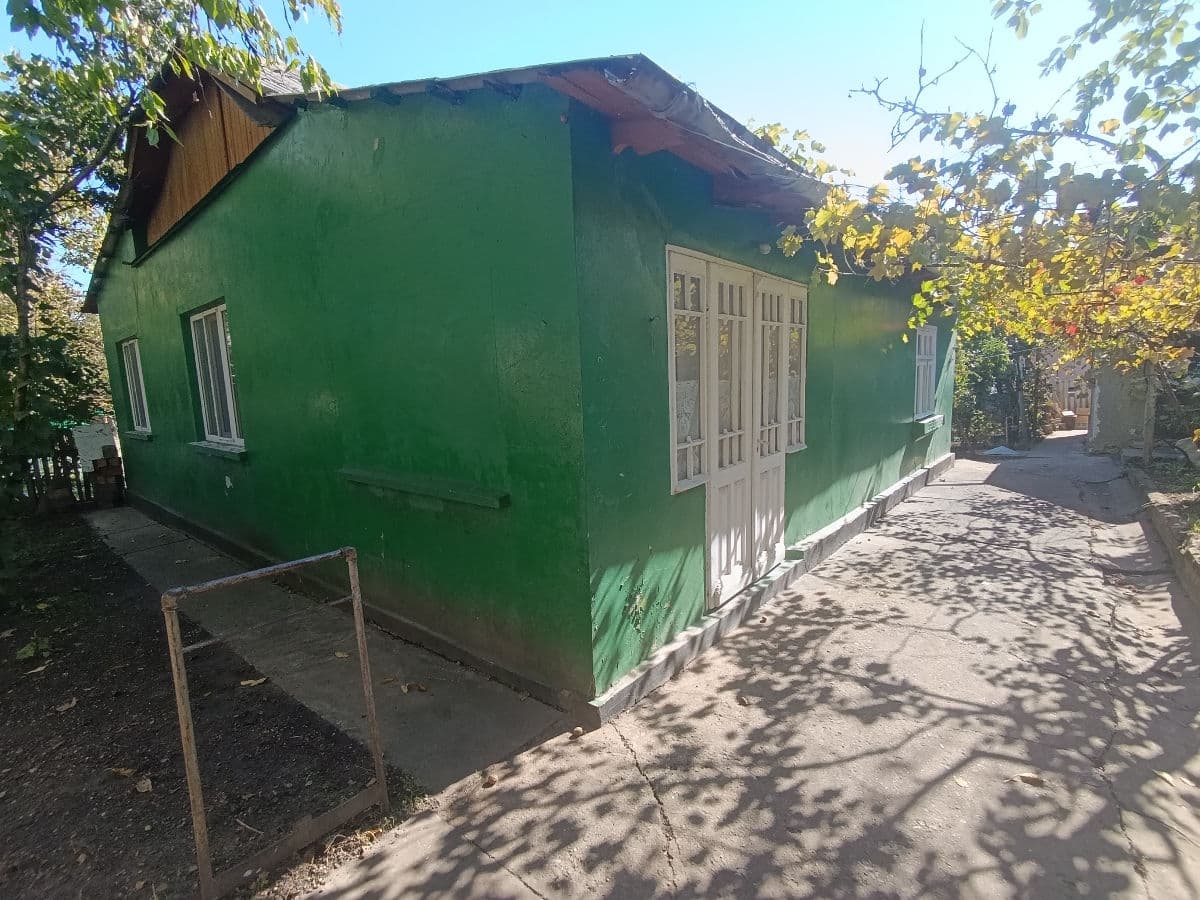 Casă 106 m² pe teren 5 ari