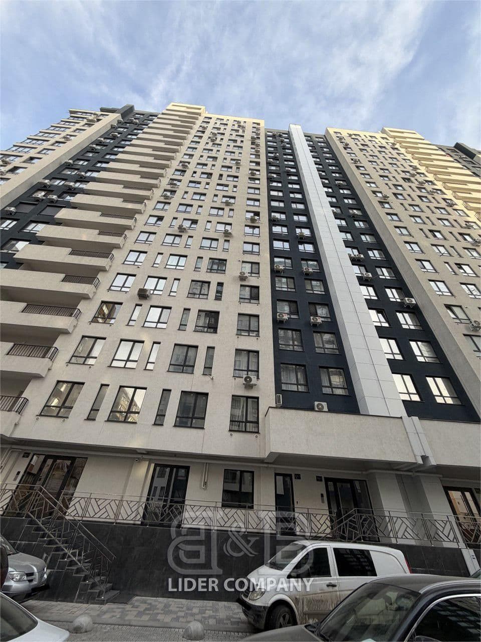 Apartament cu 2 camere, 65 m², 1 etaj