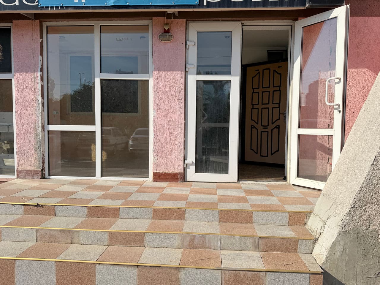 98 m², spațiu universal