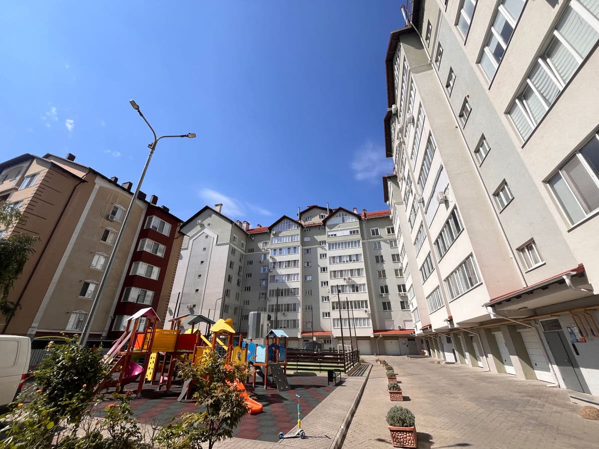 Apartament cu 2 camere, 64 m², 8 etaj