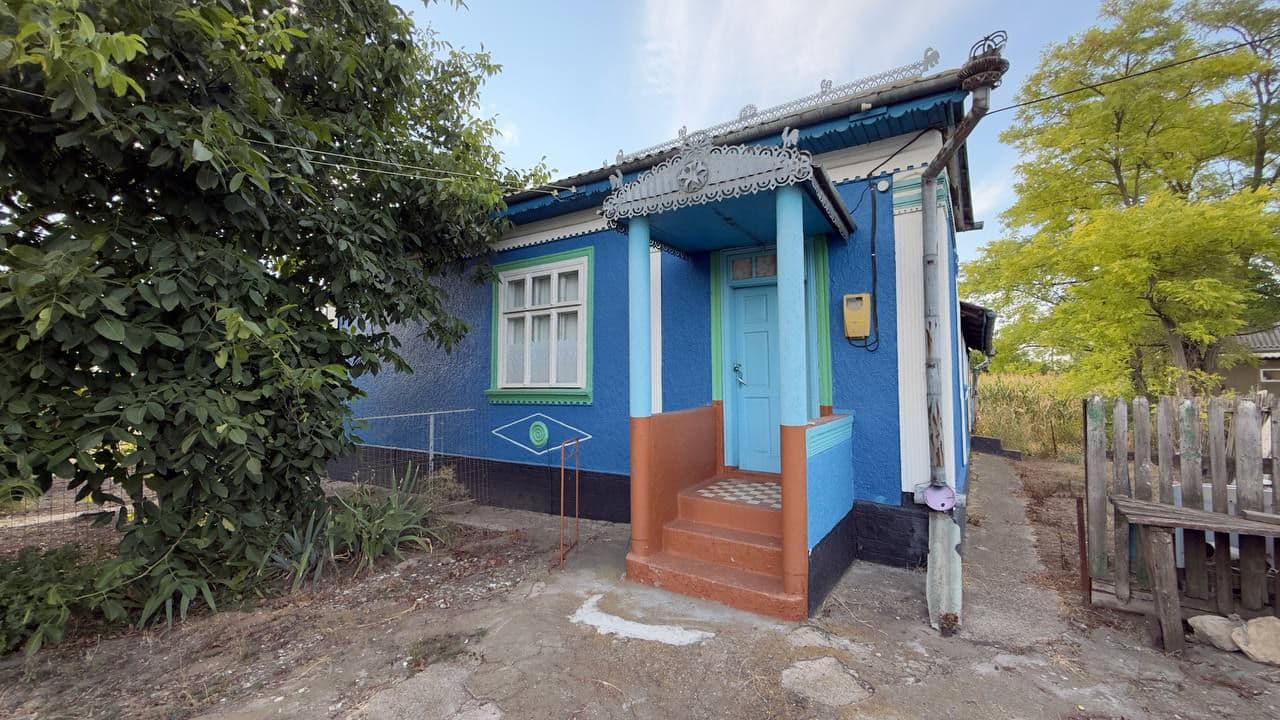 Casă 104 m² pe teren 24 ari