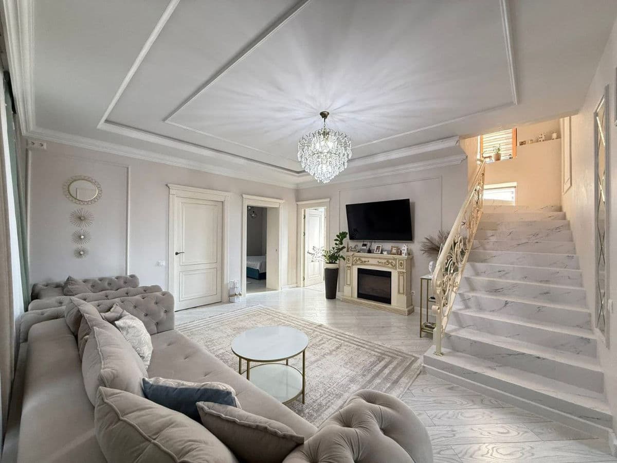 Casă 150 m² pe teren 6 ari