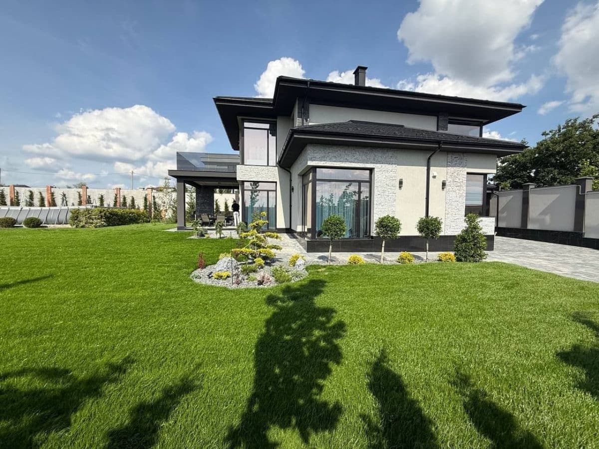 Casă,  560 m²,  Dumbrava,  Centru