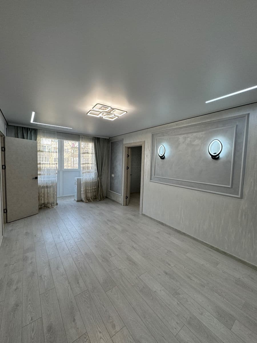 Apartament cu 2 camere, 47 m², 4 etaj
