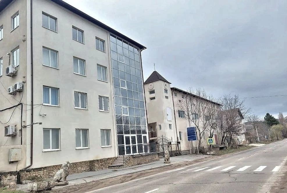 Spațiu industrial, 2600 m², Tohatin