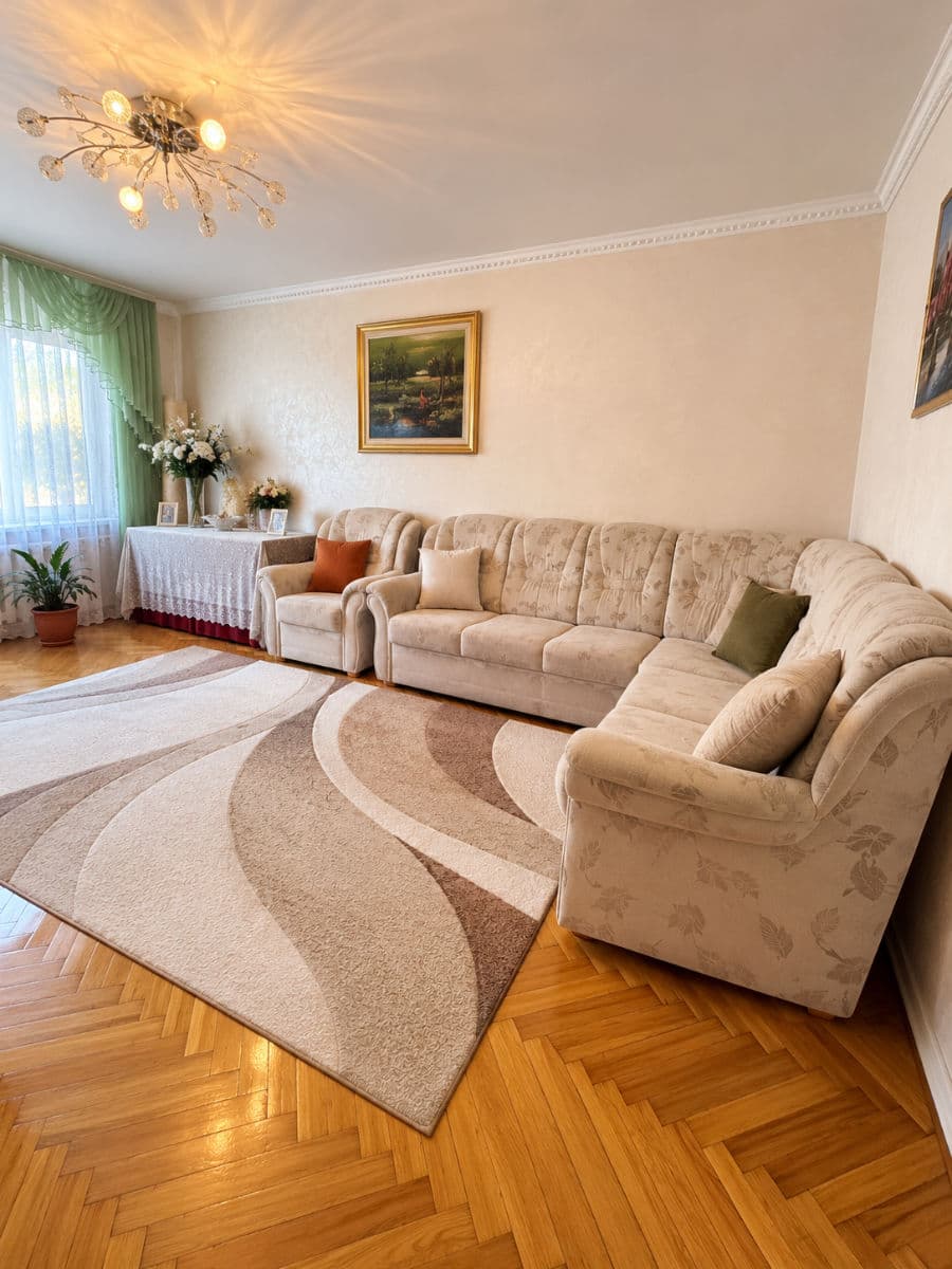 Apartament cu 3 camere, 70 m², 7 etaj