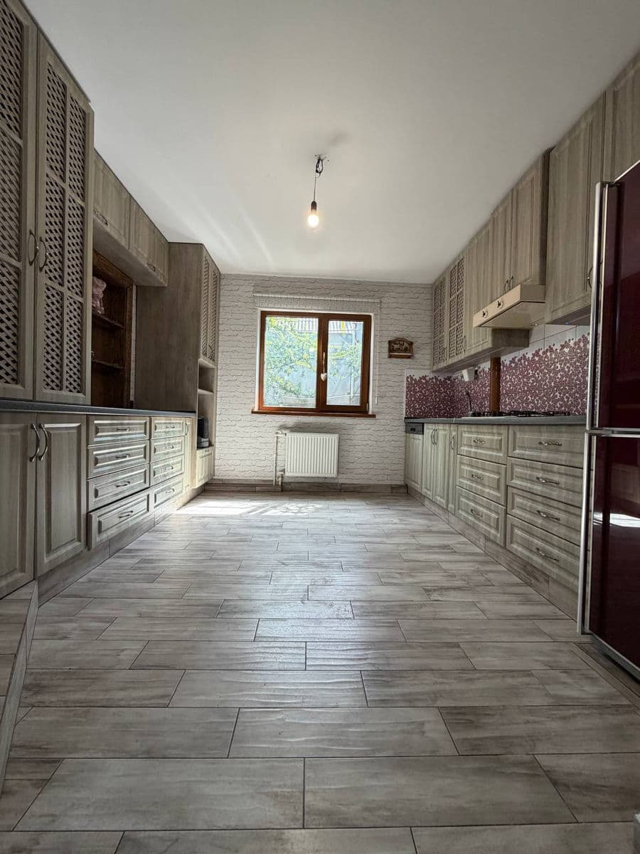 Casă 70 m² pe teren 3 ari