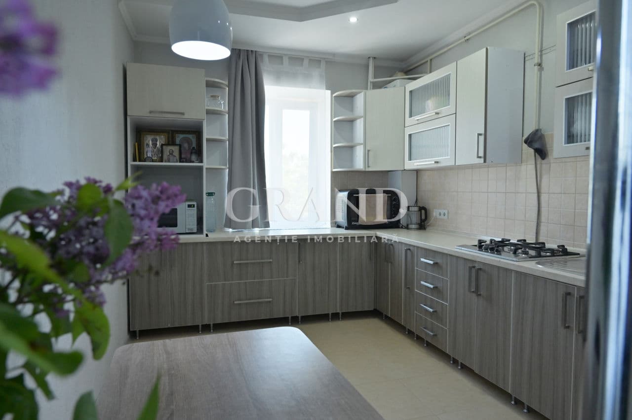 Casă 150 m² pe teren 6 ari