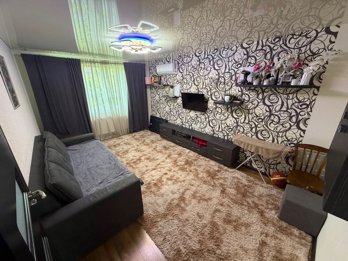 Apartament cu 3 camere, 70 m², 5 etaj