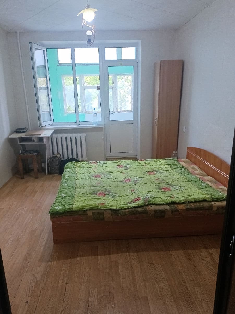 O cameră, 15 m², 3 etaj