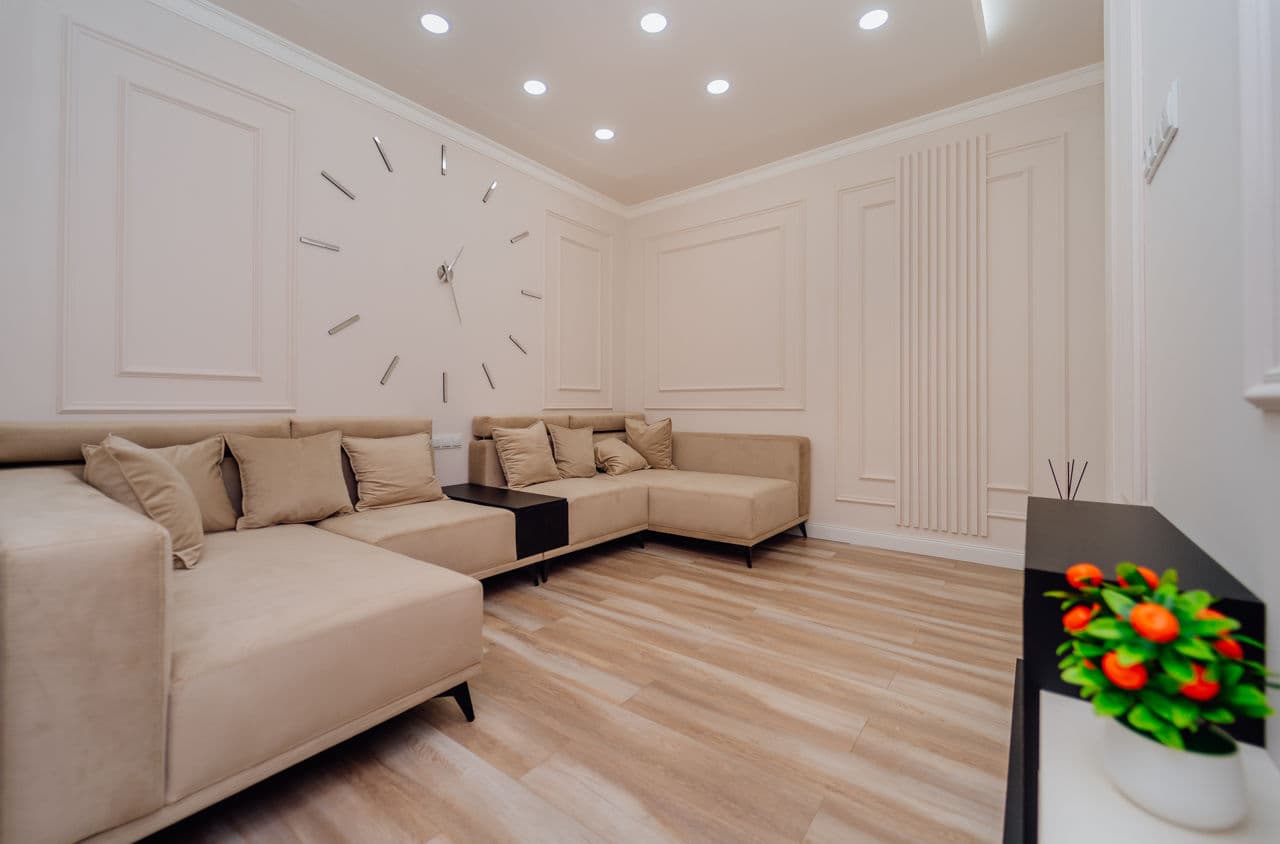 Apartament cu 2 camere, 72 m², 1 etaj