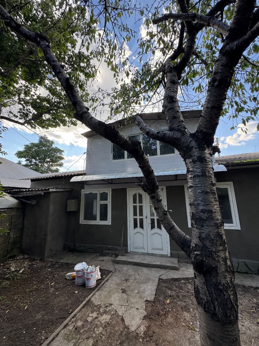 Casă 60 m² pe teren 2 ari