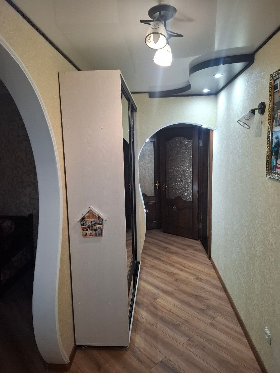 Apartament cu 3 camere, 71 m², 3 etaj