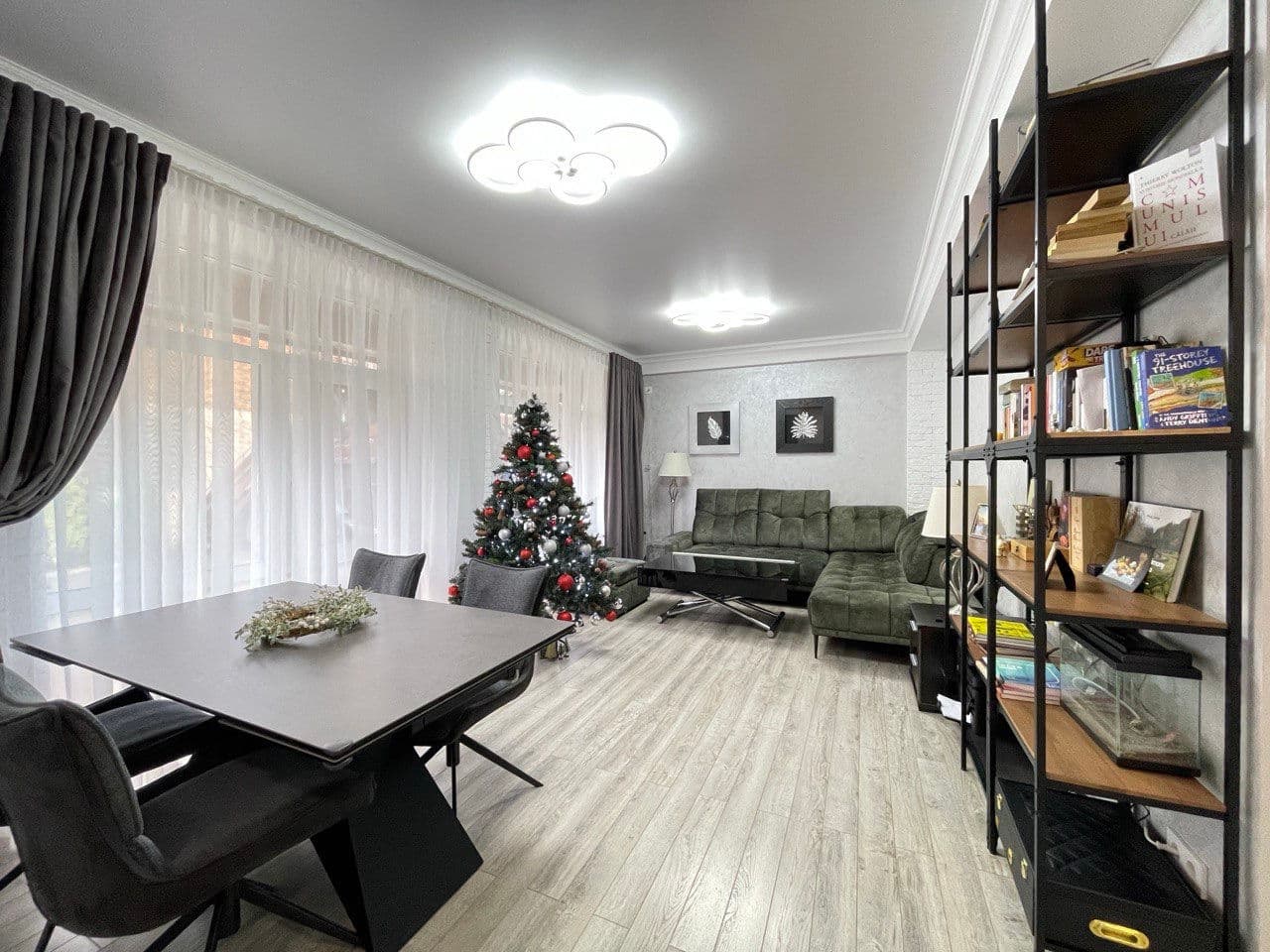 Apartament cu 2 camere, 79 m², 1 etaj