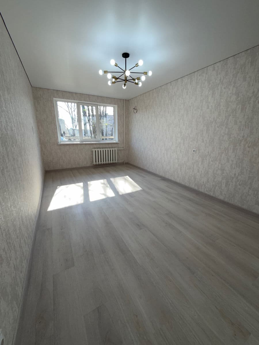 Apartament cu 2 camere, 45 m², 1 etaj