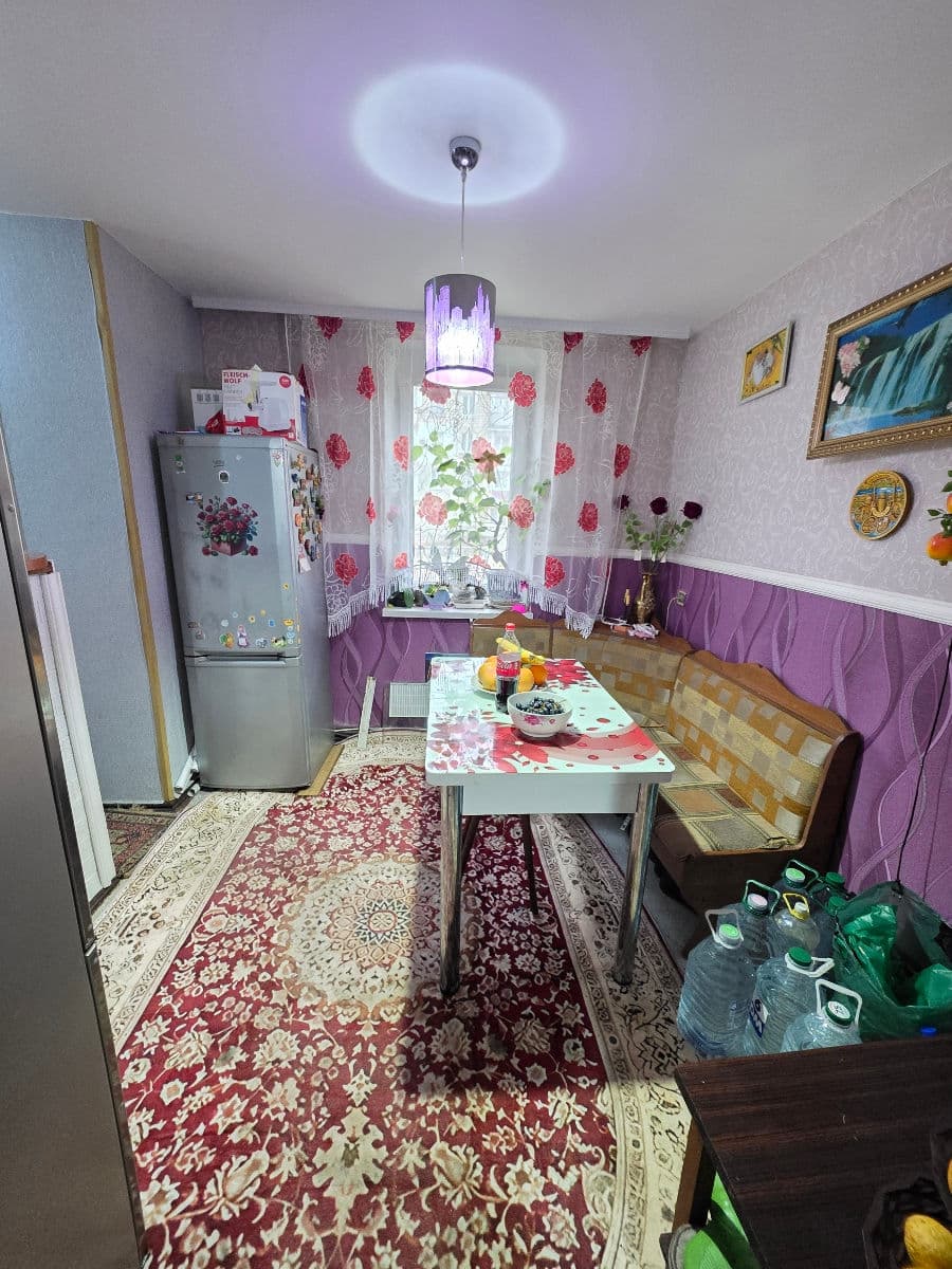 Apartament cu 3 camere,  8 cartier,  Bălți,  Bălți mun.