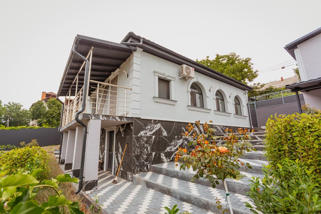 Casă 130 m² pe teren 6 ari
