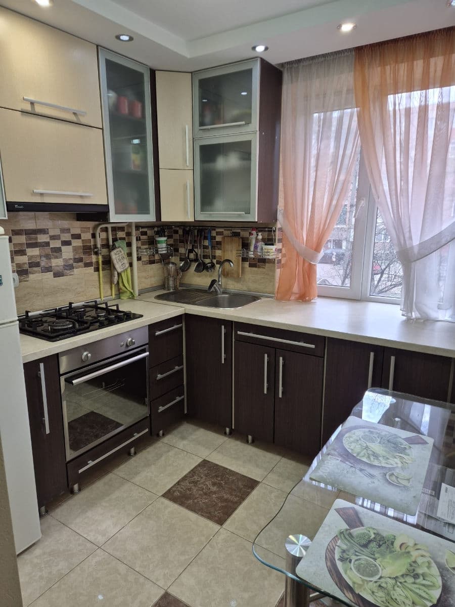 Apartament cu 2 camere, 51 m², 2 etaj