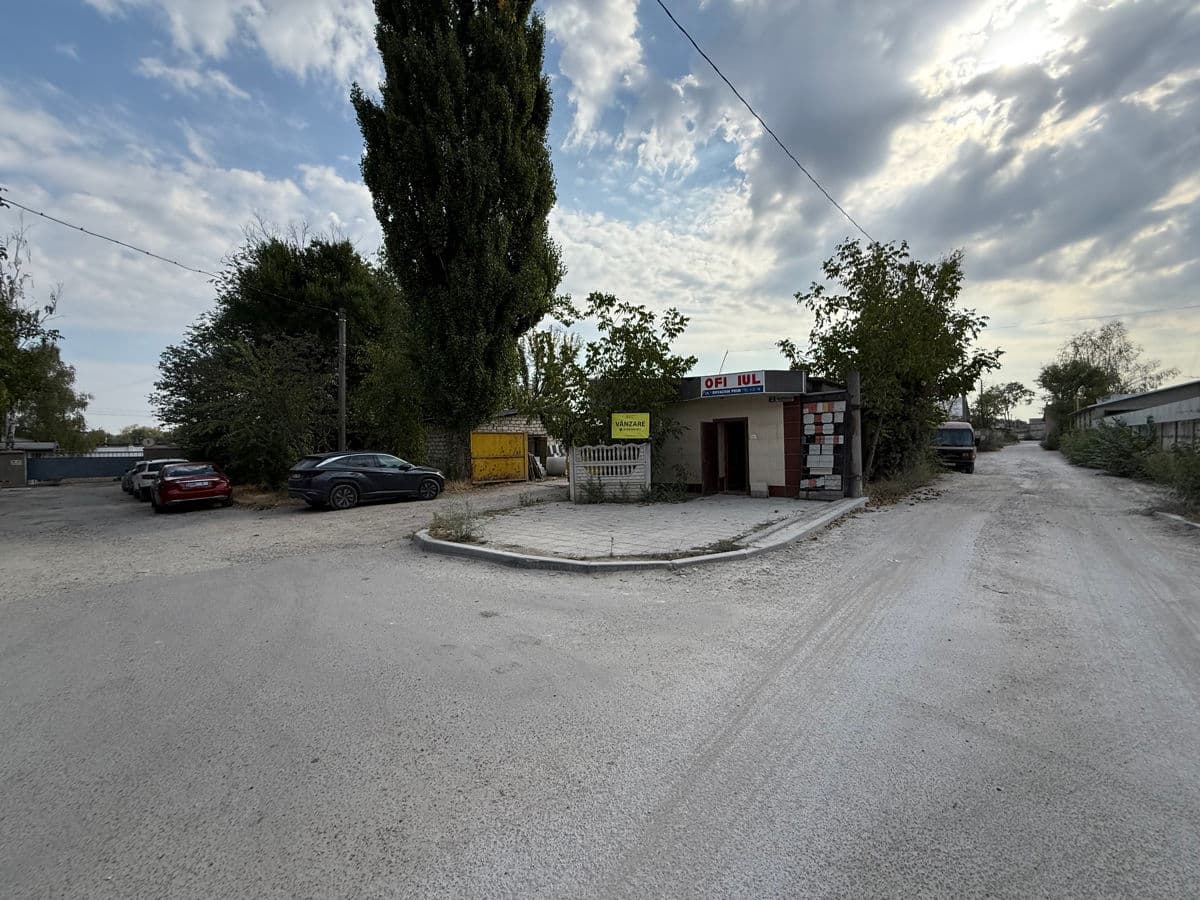 1200 m², Spațiu universal