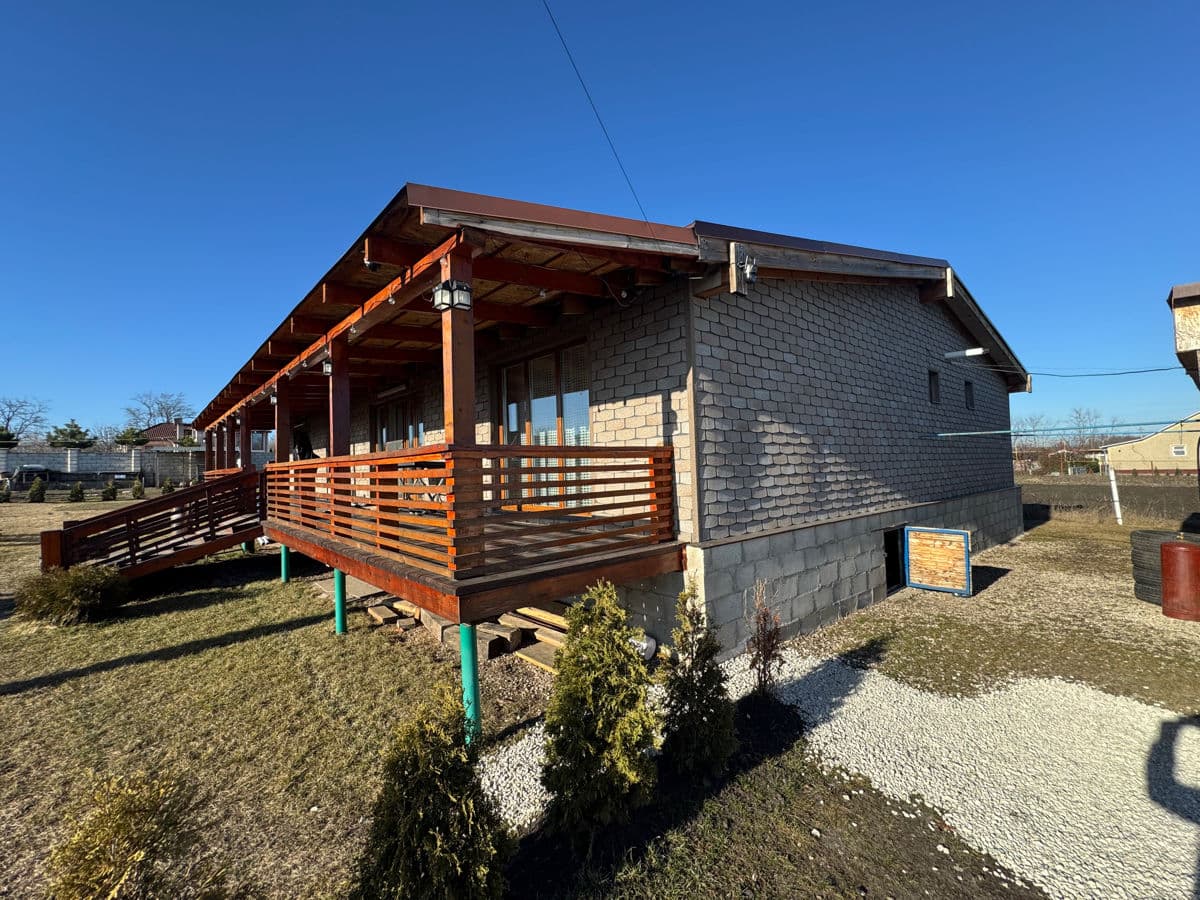 Casă,  154 m²,  Elizaveta