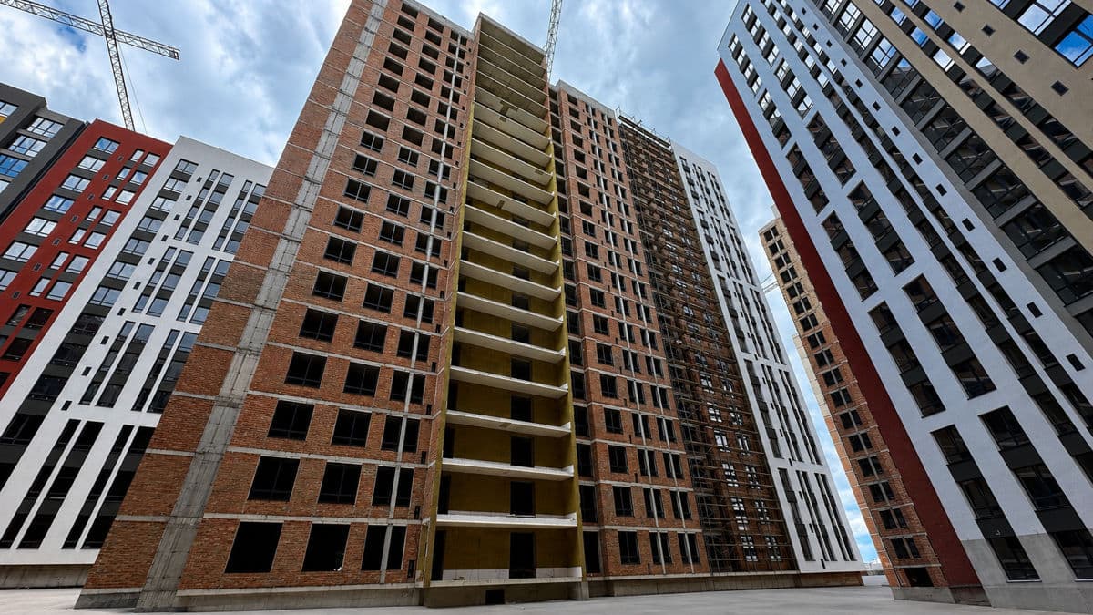 Apartament cu 3 camere, 91 m², 6 etaj