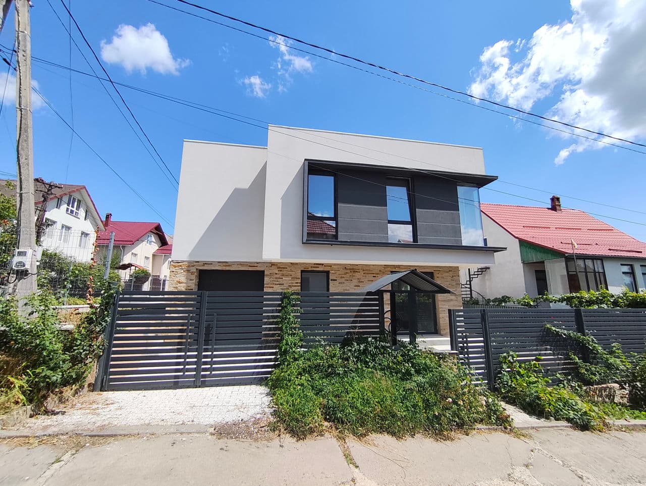 Casă 300 m² pe teren 7 ari