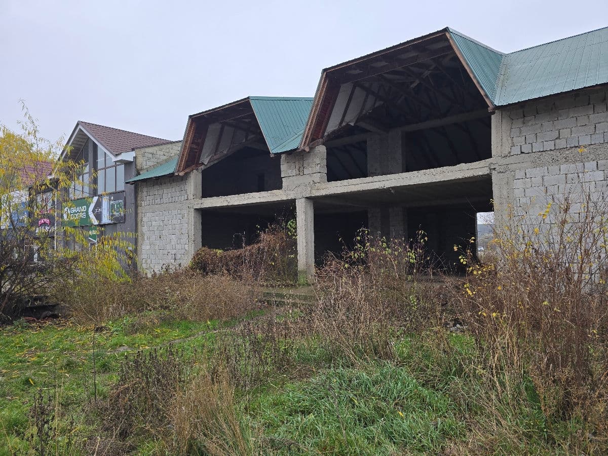 Spațiu comercial, 500 m², Bălți