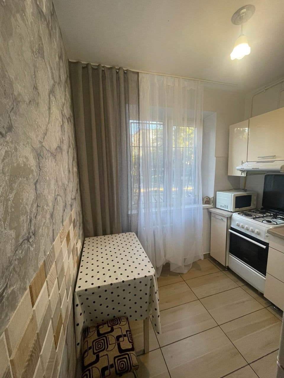 Apartament cu 2 camere, 45 m², 1 etaj