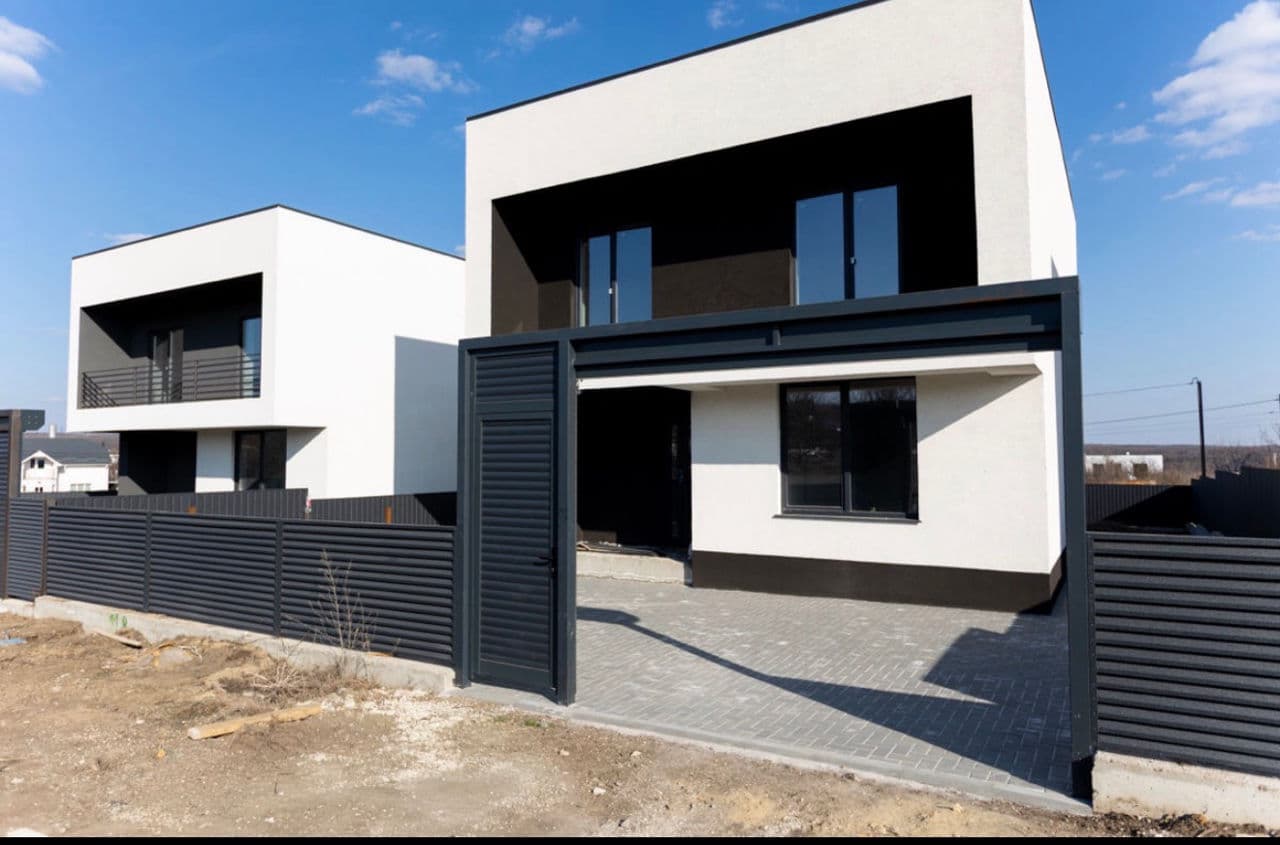 Casă 125 m² pe teren 4 ari