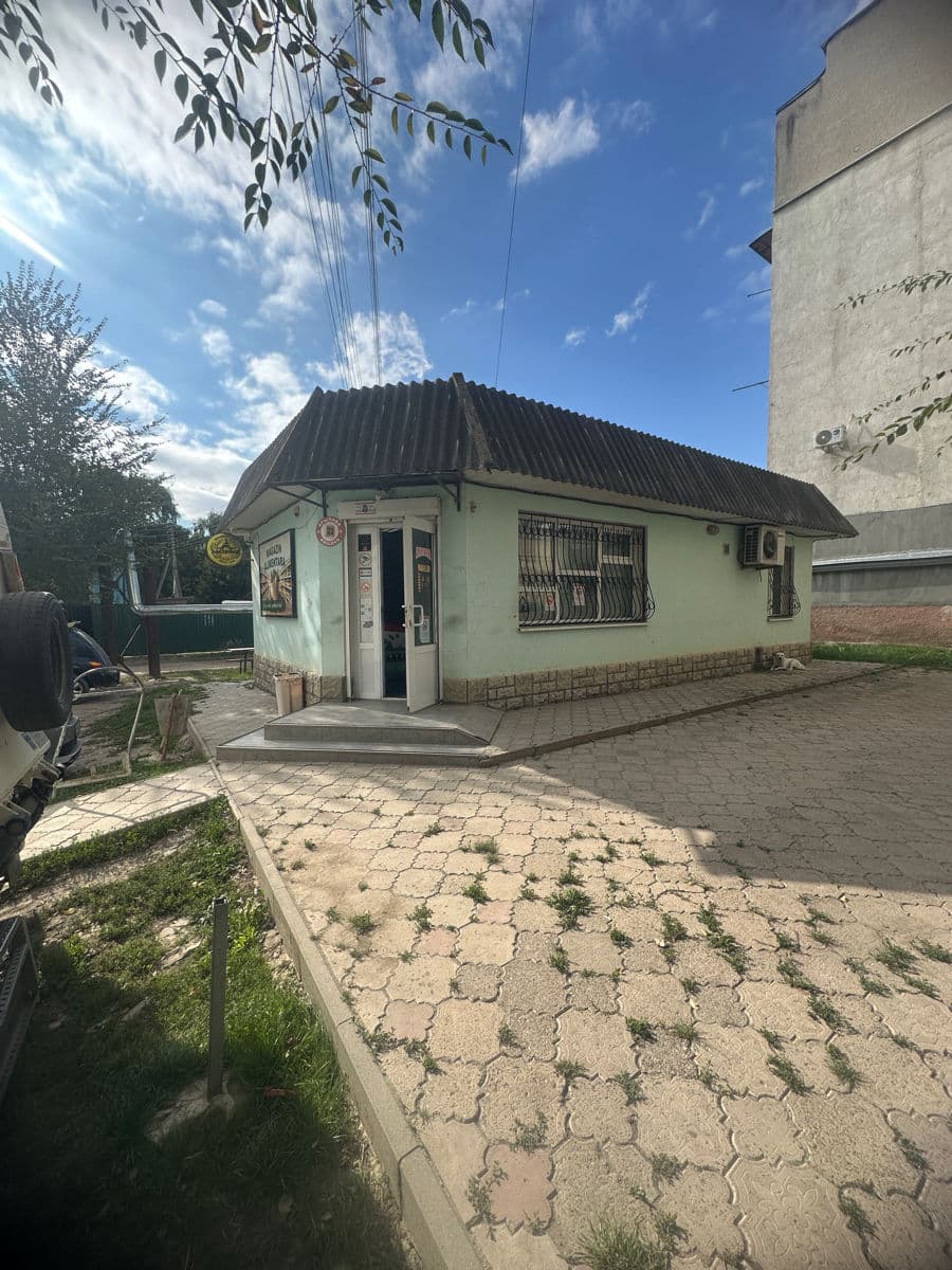 57 m², spațiu comercial