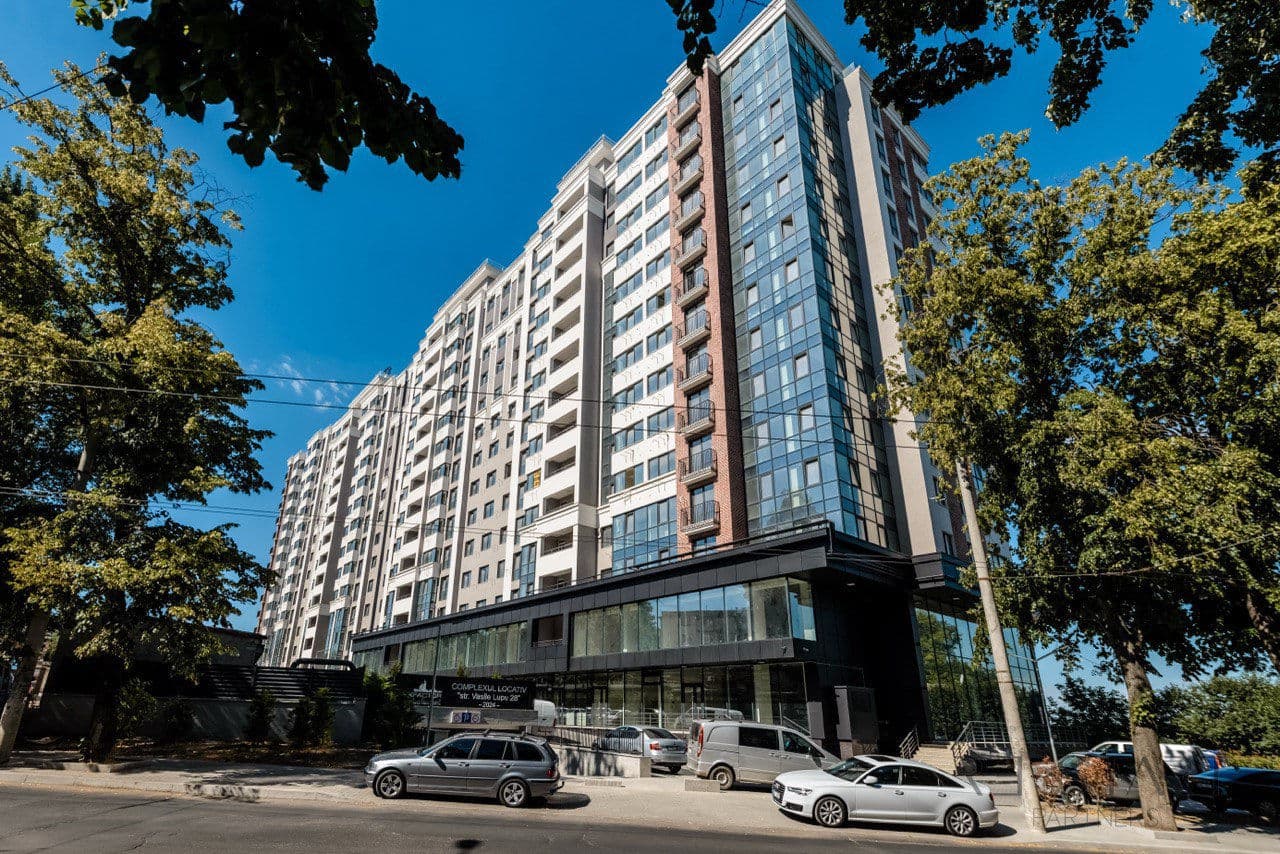 Apartament cu 2 camere, 82 m², 3 etaj