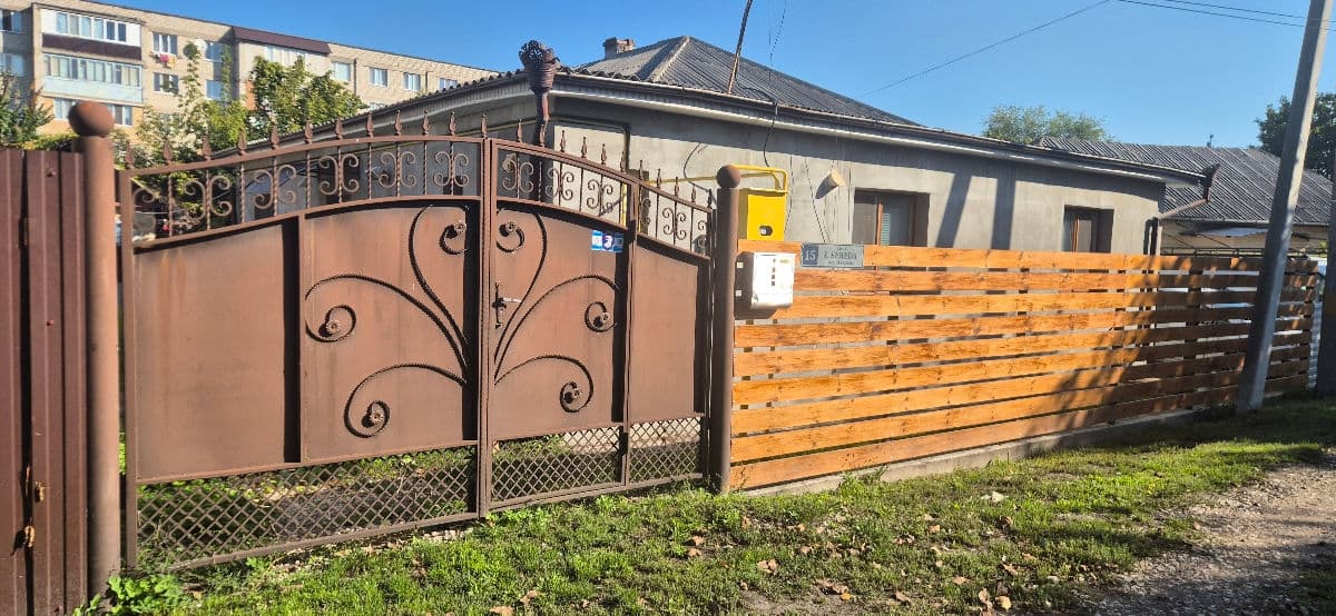 Casă 85 m²