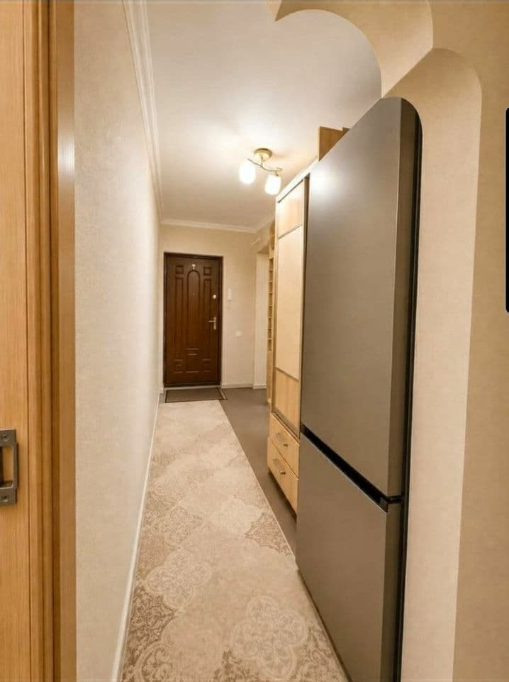 Apartament cu 3 camere, 72 m², 9 etaj