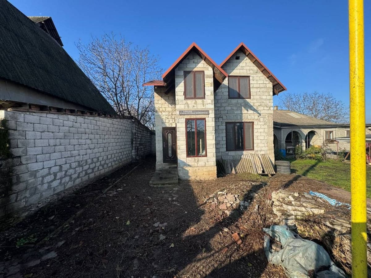 Casă 90 m² pe teren 2 ari
