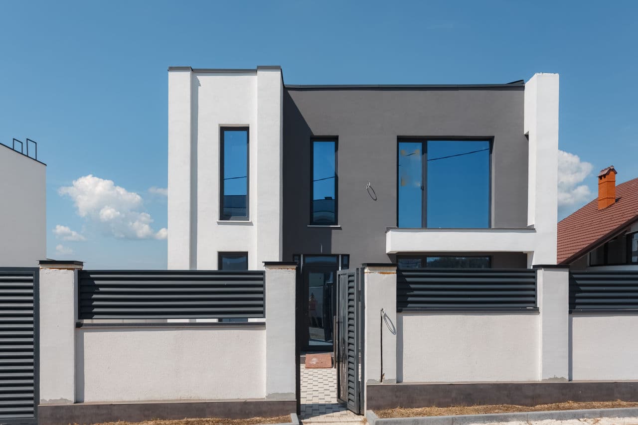 Casă 160 m² pe teren 4 ari