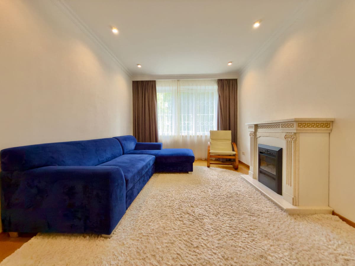 Apartament cu 3 camere, 68 m², 1 etaj