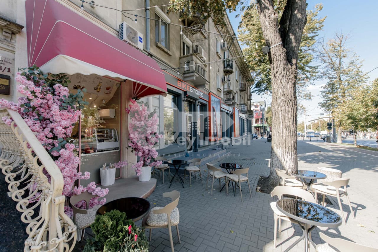 220 m², spațiu comercial