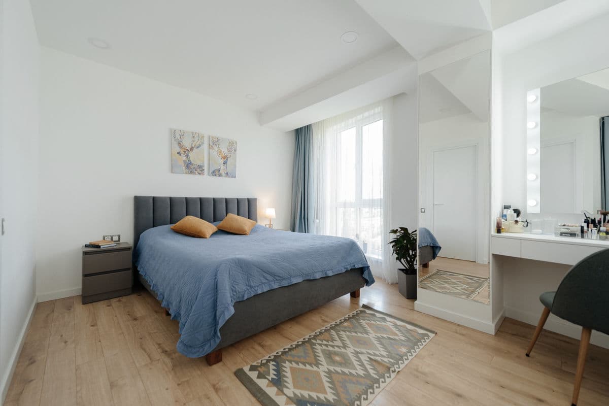 Apartament cu 2 camere, 70 m², 6 etaj